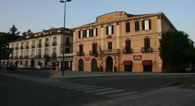 Hotel Excelsior, Book Hotel Cosenza 