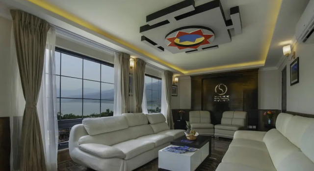 Двухместный люкс Presidential с видом на город Hotel Sarowar Pokhara-Luxury Hospitality in the Heart of Pokhara