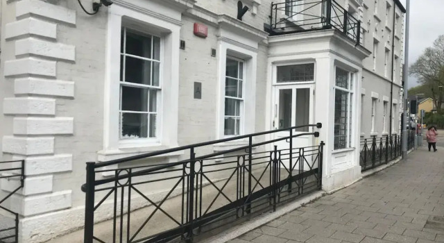 Hashtag Bangor, Prenota Hotel Bangor 