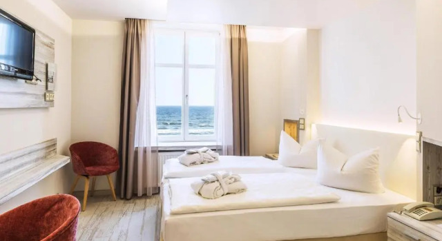 Двухместный номер Standard с видом на море SEETELHOTEL Strandhotel Atlantic das Boutiquehotel am Meer