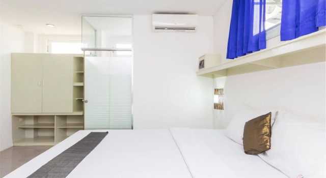 RedDoorz @ Beraban Seminyak, Забронировать Отель Семиньяк Бадунг