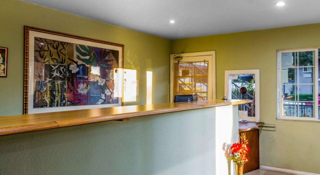 Rodeway Inn Vallejo, 预订 酒店 瓦列霍 旧金山湾区