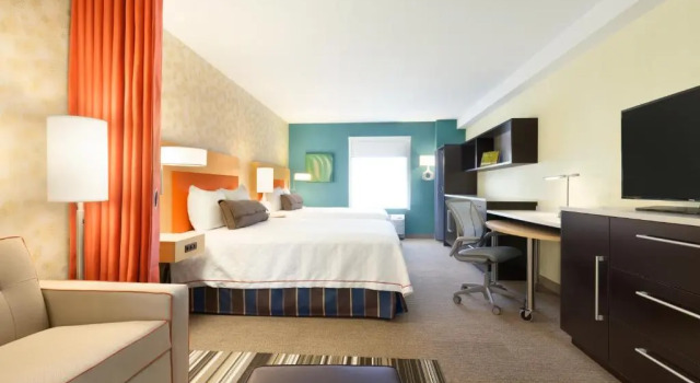 Четырёхместный люкс Home2 Suites By Hilton El Paso Airport