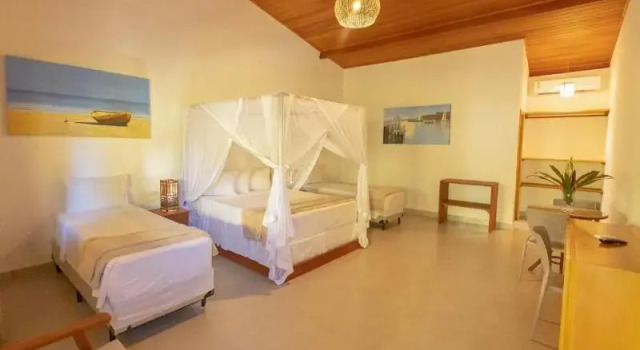 Люкс с балконом Arraial Bangalô Praia Hotel