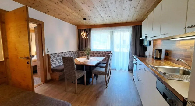 Апартаменты Superior с 2 комнатами с балконом Gästehaus Hochmuth