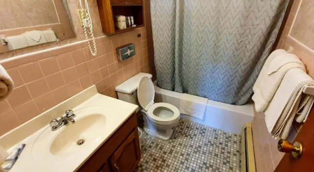 Четырёхместный номер Deluxe Red Ranch Inn