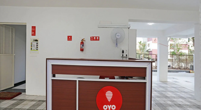 OYO 11742 Hotel Aakiyo Rooms, Забронировать Отель Отели штата Махараштры 3 звезды, 3*