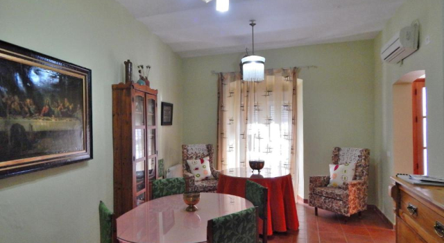 Casa Rural La Perra Gorda, Buchen Sie Ferienwohnung Zorita Spanien
