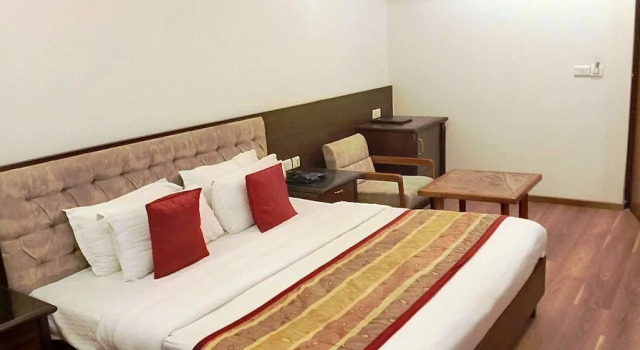 Двухместный номер Superior c 1 комнатой Hotel Pacific Dehradun