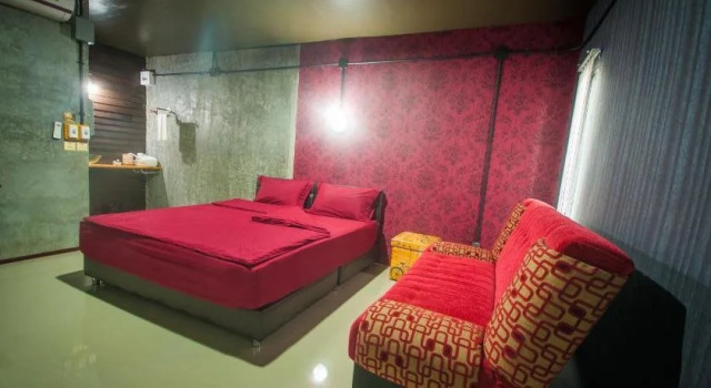 Baan Tang Homestay, Varaa Hotelli Hotellit North-Eastern Thailand pysäköinnillä, Pysäköinti