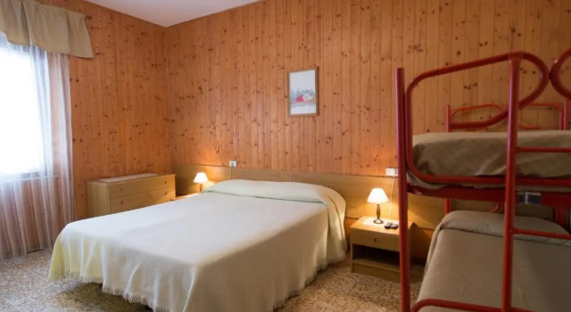 Четырёхместный номер Standard Albergo La Villa