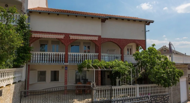 Apartment Nik, Забронировать Апартаменты/квартира Отели Приморско-Горанской жупания с парковкой, Парковка