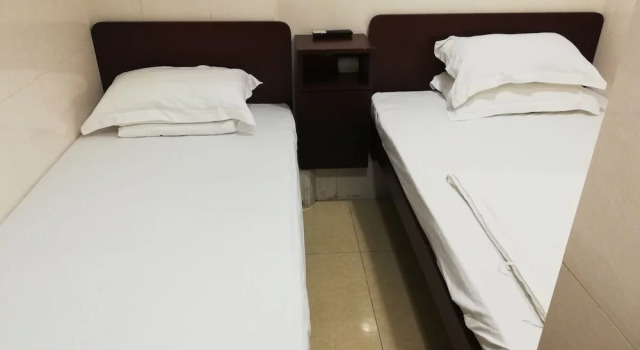 Номер Standard China Guest House