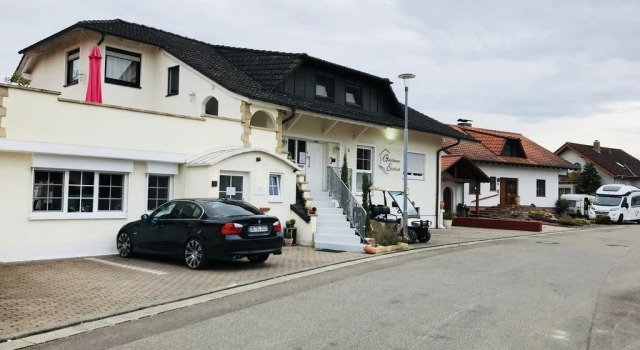 Gästehaus Elzblick, Reserva ahora Hotel Rust Europa-Park