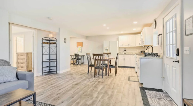Charming Beacon Apt w/ Fire Pit: Near Hiking!