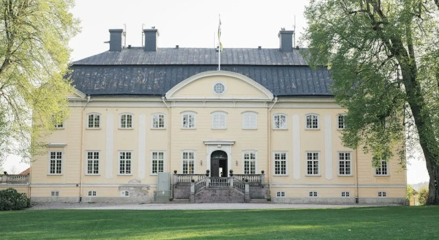 Hedenlunda Slott, Rezervați Hotel Hoteluri de 4 stele în Flen, 4*
