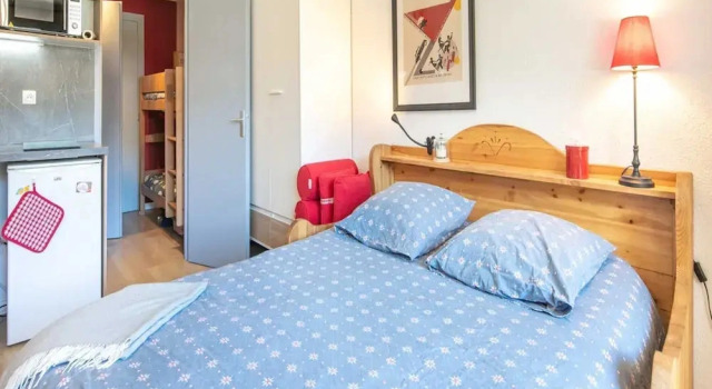 Studio in Chamrousse Near Ski Resort, Забронировать Курортный отель Курортные отели Овернь-Рона-Альпы, Курортный отель