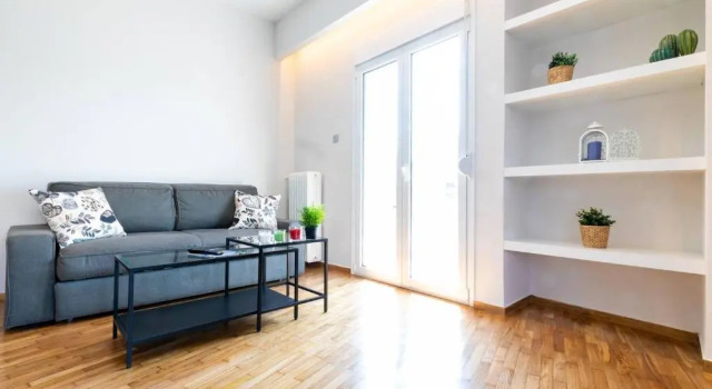 TONI'S 2BD Home for Superman and Superwoman., Забронировать Отель Афины Острова Саронического залива - Аттика, рядом с Холм Филопаппос