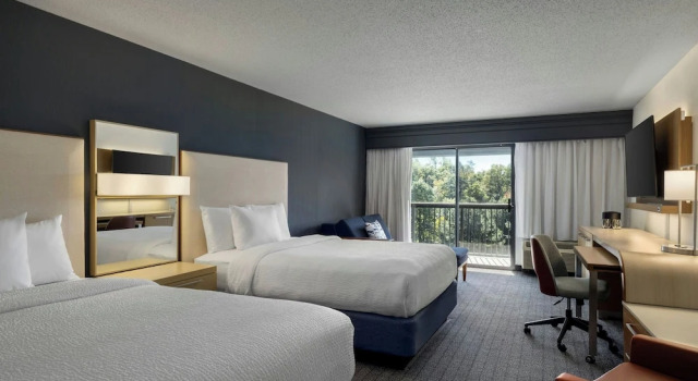 Номер Standard Courtyard by Marriott Richmond Chester