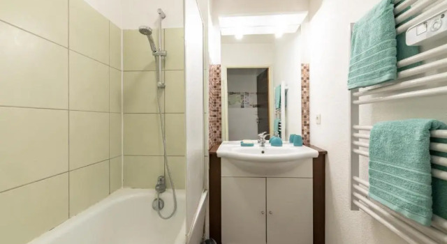 Апартаменты Studio avec terrasse, parking, centre-ville