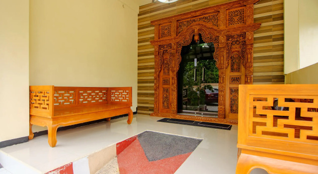 Omah Astu Syariah by OYO Rooms, Book Hotel Sleman Yogyakarta Province