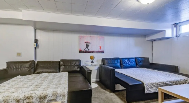 Modern Townhouse w/ Pool Table by Cozysuites, Забронировать Отель Отели Александрии 3 звезды, рядом с Washington Masonic National Memorial, 3*
