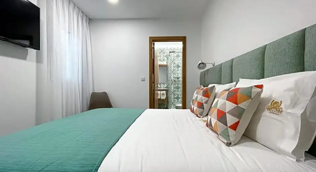 Soldouro Train Suites, Rezervovat Hotel Levné hotely v Beira Alta