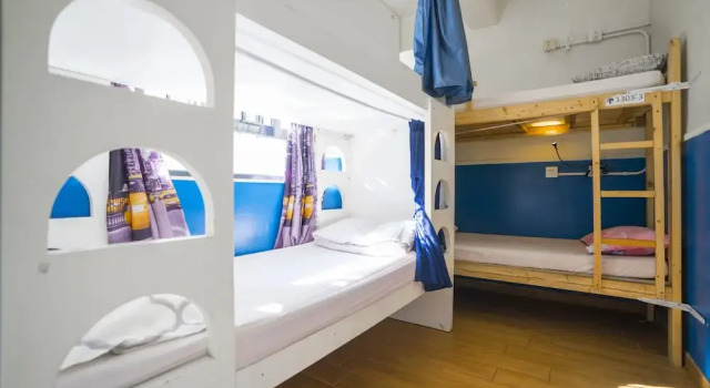 The Cultural Crashpad, Boek Hostel Kowloon Hongkong, in de buurt van The ONE