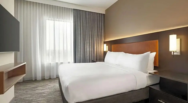 Двухместный люкс Hearing Accessible с 1 комнатой Embassy Suites by Hilton Round Rock