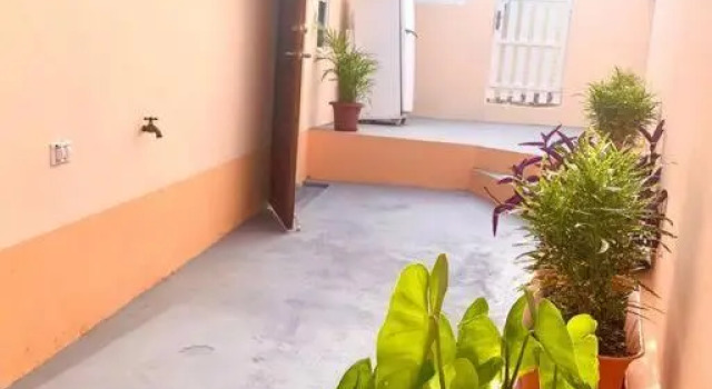 Centrally located, private, 1 bedroom apartment.