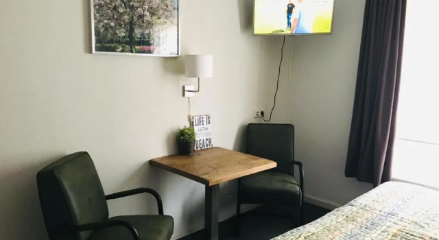Студия Nicolette Apartments