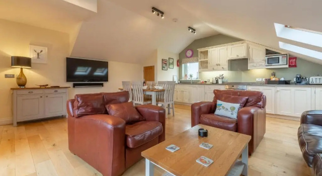 7 Sandy Lane