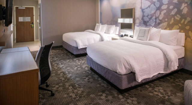 Четырёхместный номер Standard Courtyard by Marriott Jacksonville