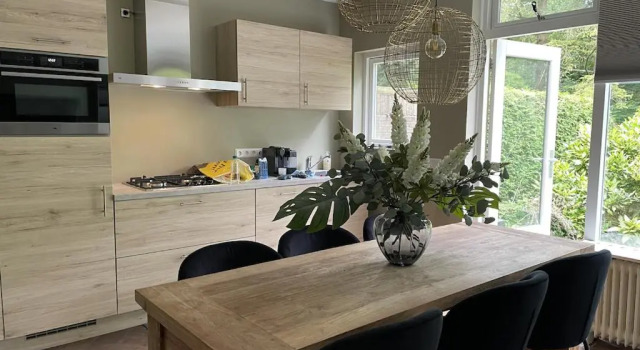 Comfortabel tot rust komen in het Veluwse bos, Rezerwuj Hotel Hotele w Veluwe z parkingiem, Parking