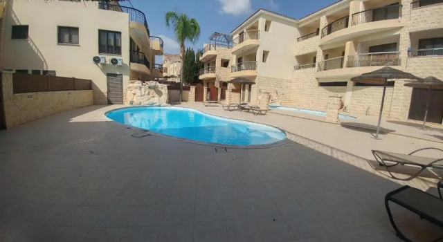 Residence Oasis - Stunning 2 bedroom, Book Hotel Hoteller i Tersefanou med parkering, Parkering