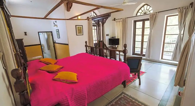 Номер Deluxe Devi Bhawan