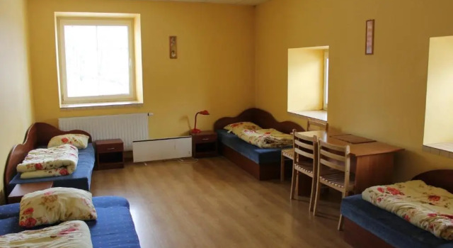 Кровать в общем номере (мужской номер) Fortuna Hostel