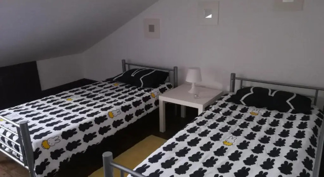 Кровать в общем номере (женский номер) Pb4 House