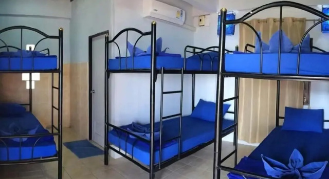 Asia Blue - Beach Hostel Hacienda - Bed in 6-bed Mixed Dormitory Room