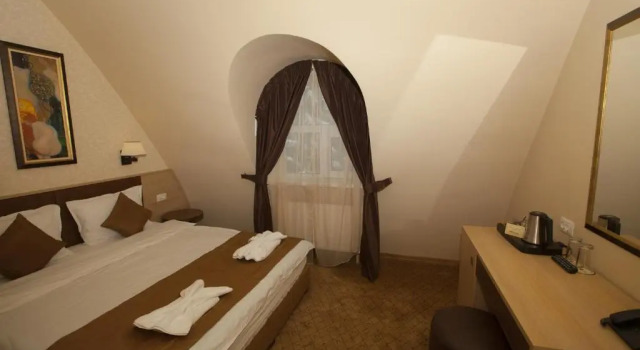 Двухместный номер Economy с видом на горы Family Hotel Saint George