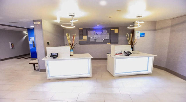 Holiday Inn Express Daytona Beach - Speedway, an IHG Hotel, Reserva ahora Hotel Daytona Beach Shores Zona de la Playa de Daytona