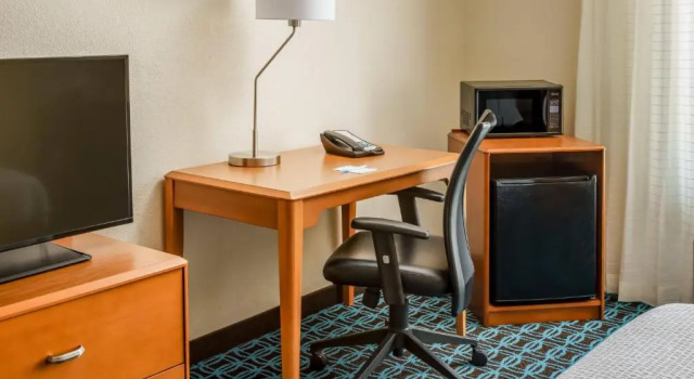 Номер Standard Fairfield by Marriott Peoria East