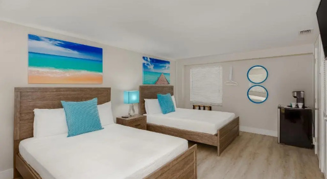 Standard- firedobbelt værelse Drift Hotel