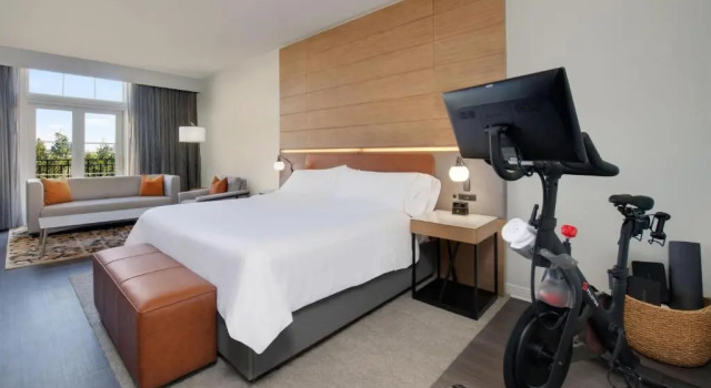 Полулюкс Executive The Westin Dallas Stonebriar Golf Resort & Spa