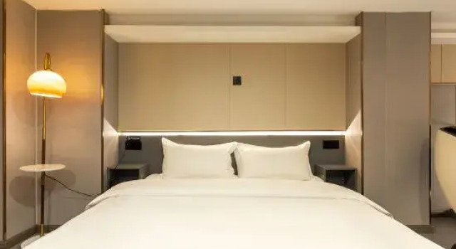 Люкс Unimore·Crafted Homestay (Chongqing North Railway Station Zhengjiayuanzi Subway Station)