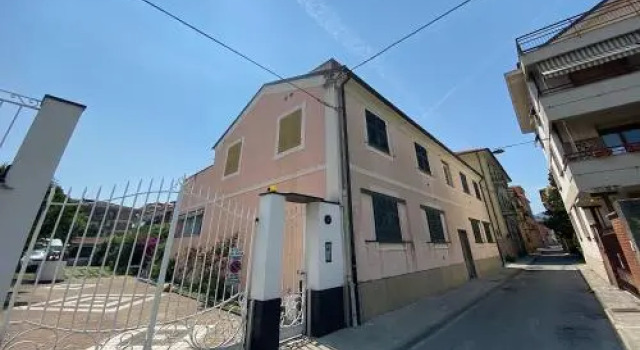 Flat 2 Bedrooms 2 Bathrooms - Lavagna, Забронировать Отель Лаванья Итальянская Ривьера