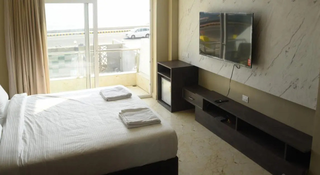 The Bay Suites