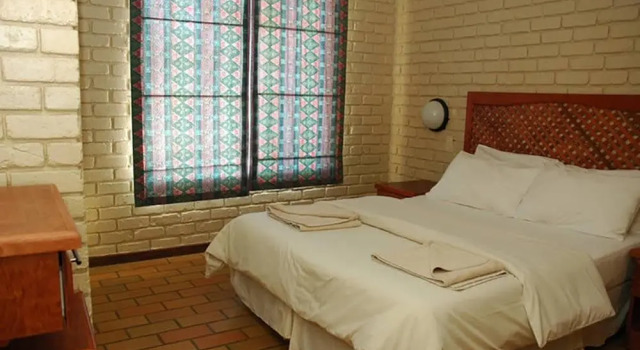 Golden Leopard Resorts - Bakgatla Resort, Buchen Sie Resort Saulspoort Provinz Nordwest