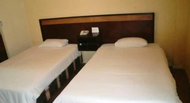 Hotel Moçambicano, Rezervovat Hotel Hotely v Maputo s parkováním, poblíž Centro Cultural Franco Moçambicano - CCFM, Parkování