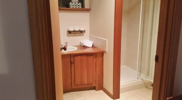 Люкс Deluxe Beezneez B&B